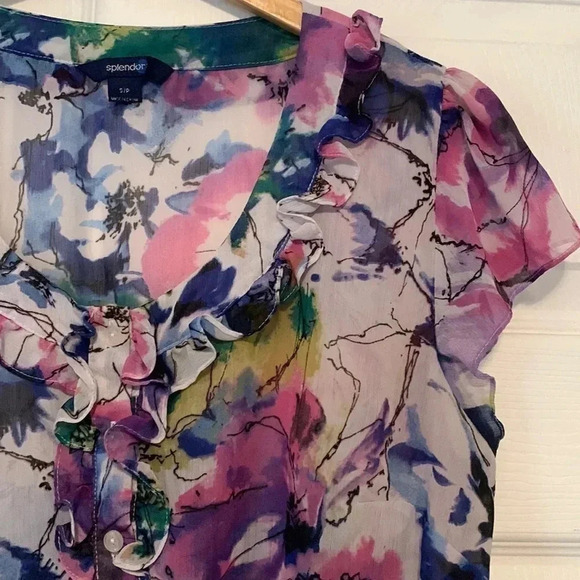 Floral  blouse S - Picture 1 of 8